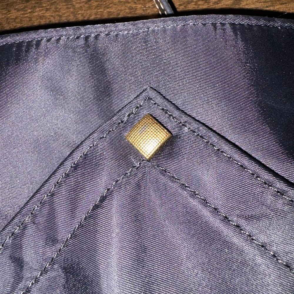 Eric Javits Black Nylon Shoulder Bag Gold Trim Hardware Designer Purse Classic - Picture 15 of 15